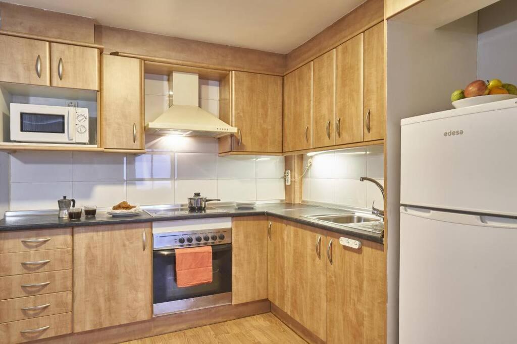 Bebarceloner Sant Andreu - 1 Bedroom Apartament *