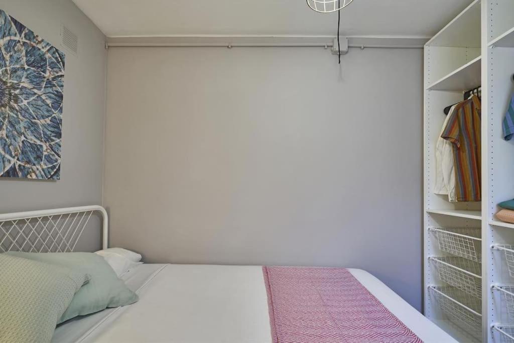 Apartament Bebarceloner Sant Andreu - 1 Bedroom *
